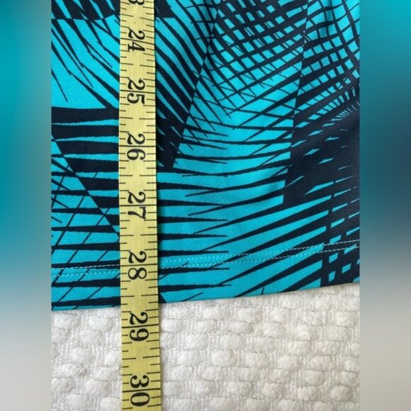 NWT Reebok Blue & Black Workout Tank Size M - Picture 6 of 7